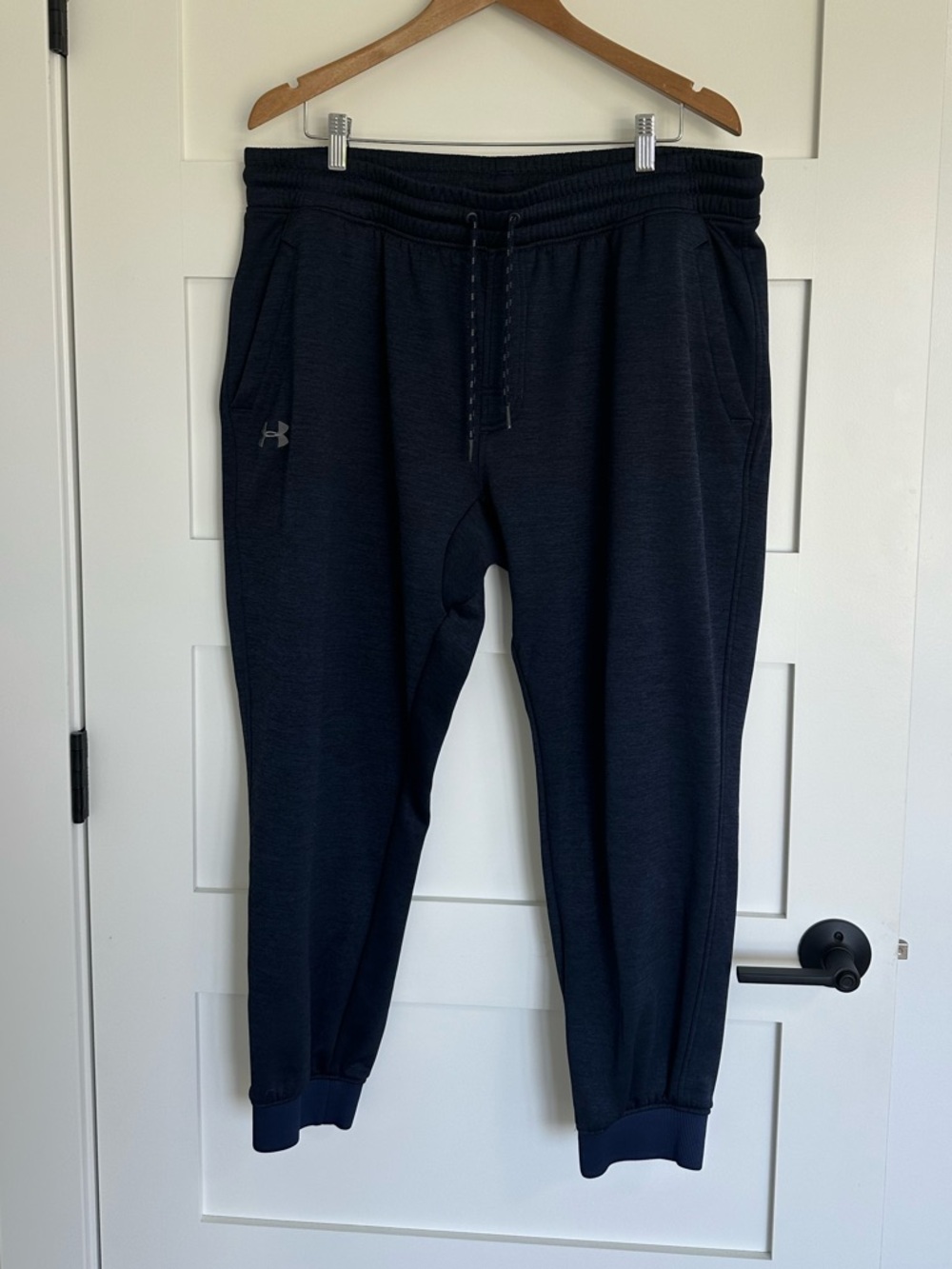 Under Armour Men's Navy Jogger Pants Size XXL